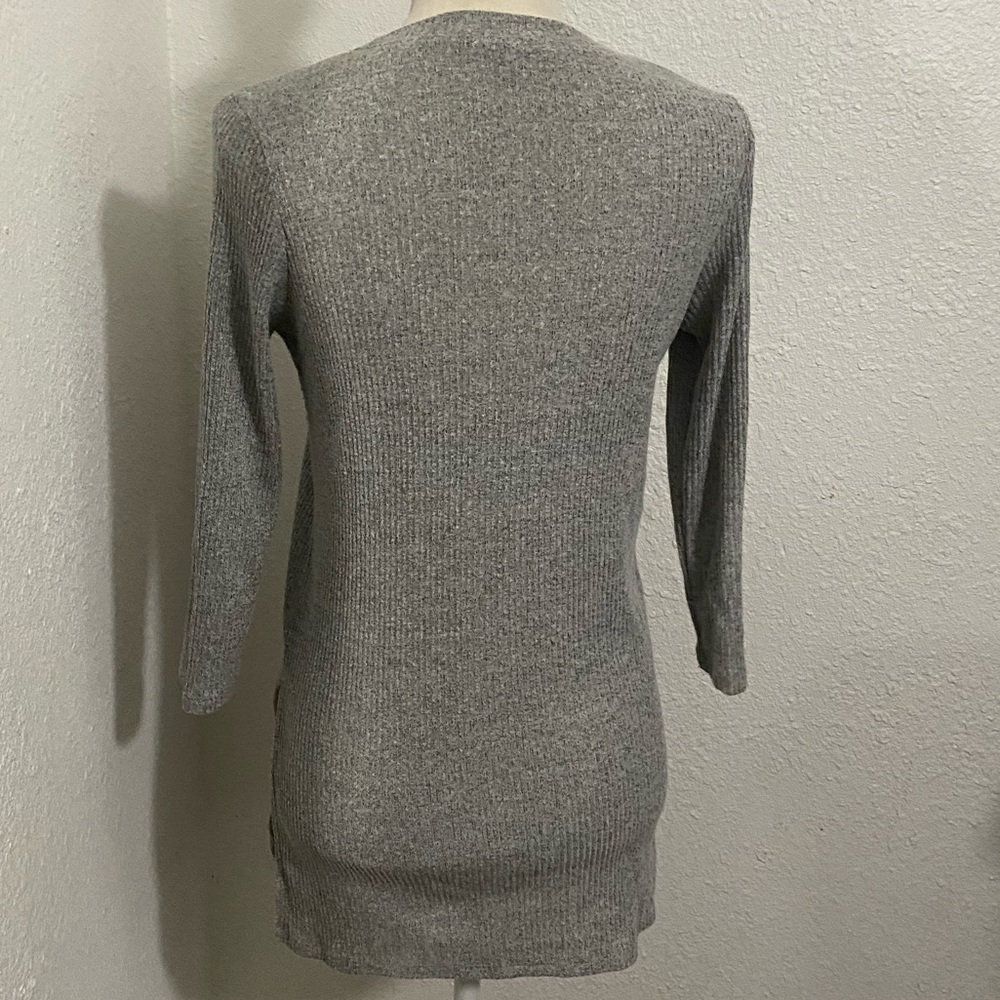 F21 Ribbed Knit Top - Picture 4 of 6
